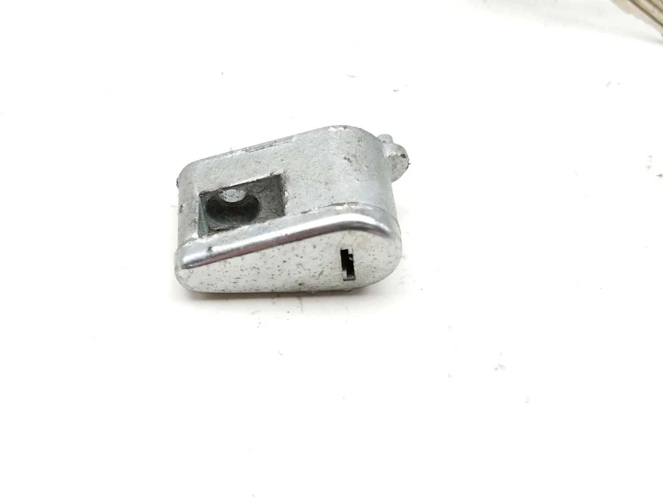 92-97 Suzuki VS800 Intruder 800 Juego de bloqueo Interruptor de encendido Tapa y llave Foto 2 de 4