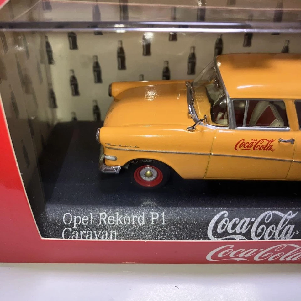 MINICHAMPS Opel Rekord P1 Caravan 1/43 Coca Cola Diecast Model Car Limited - Image 2 of 4