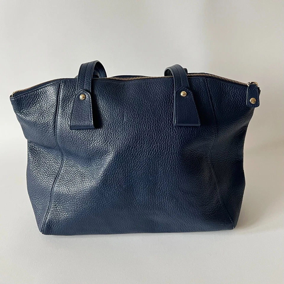 Bolso de Mano Furla de Cuero Azul Marino Grande de Cuero Genuino Cartera de Hombro con Cremallera Superior Foto 2 de 4