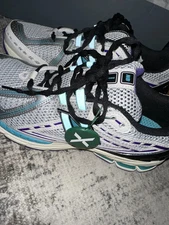 Size 11 - New Balance 1906R Hornets