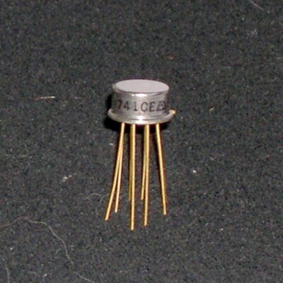 MC1741 Gold Stift NOS