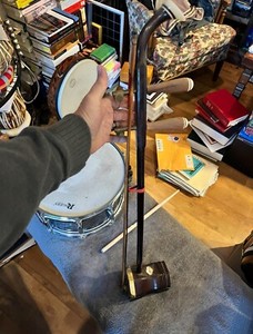 Erhu Fiddle Violin Snakeskin Chinese Folk Instrument W/case. Antique, 1940s