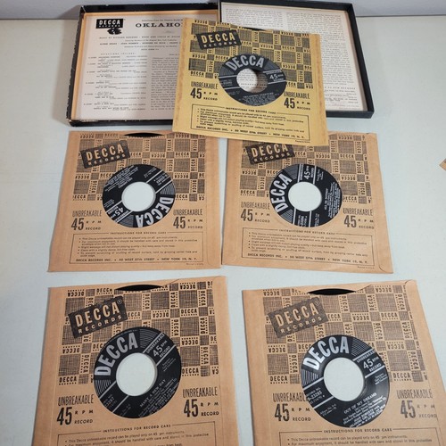 Oklahoma Vinyl Record DECCA 45 RPM Vinyl Box Set 6 Records - Picture 7 of 13
