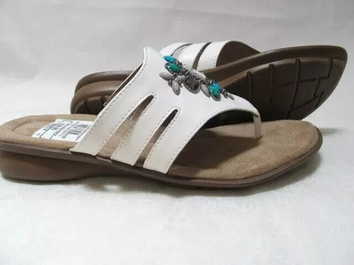 NATURALIZER JANNA WHITE JEWELED COMFORT THONG SANDALS SIZE 10W - NEW - Picture 4 of 4