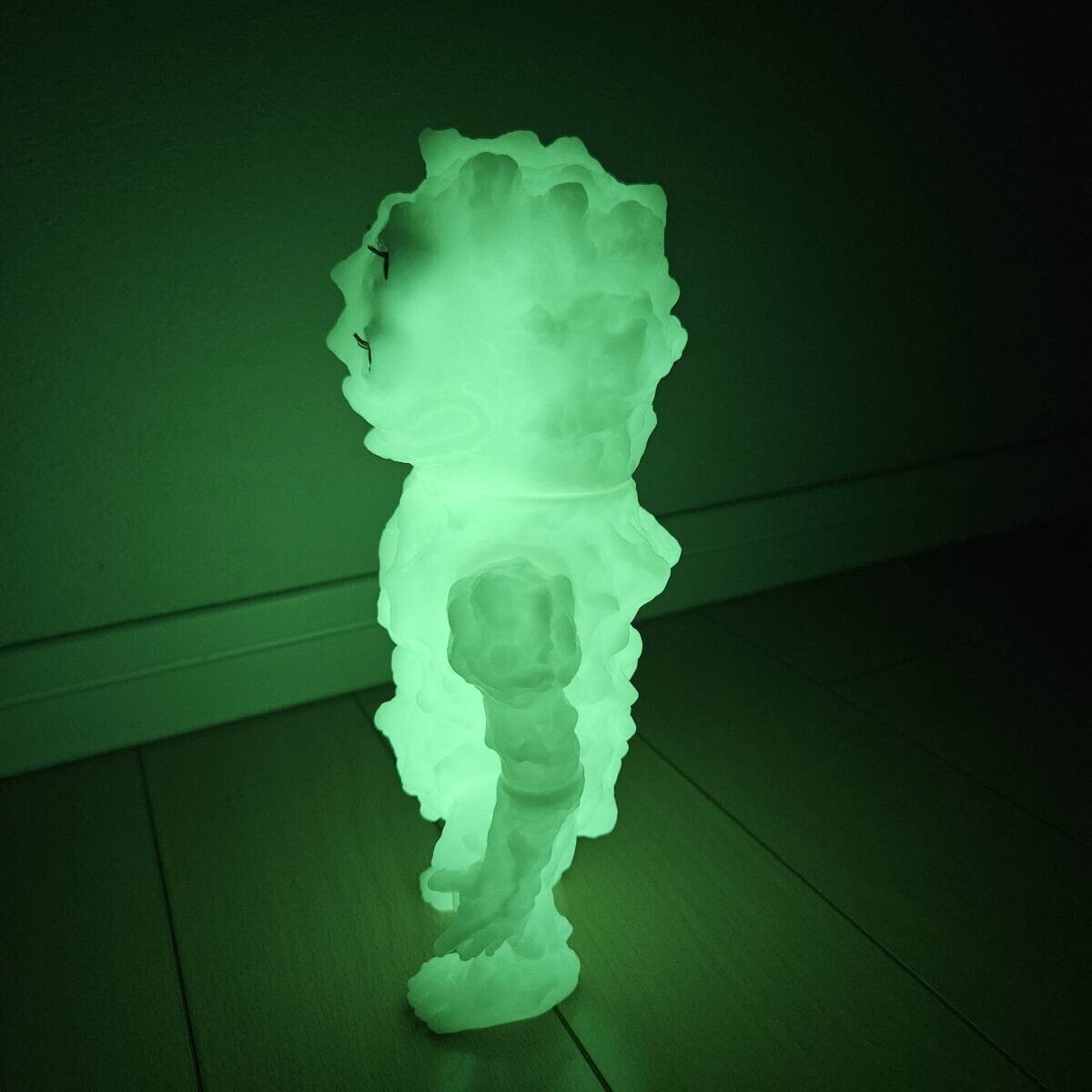 ソフビSofubi NAGNAGNAG FOUR EYES 25CM GREEN