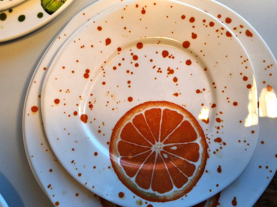 Vietri Melamina Fruit Splash 4 Platos de Cena y 4 Ensalada, Naranja, Kiwi, Usado Foto 4 de 4