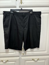 Nike Black Golf Flat Front Casual Shorts Men  s Shorts Size 40