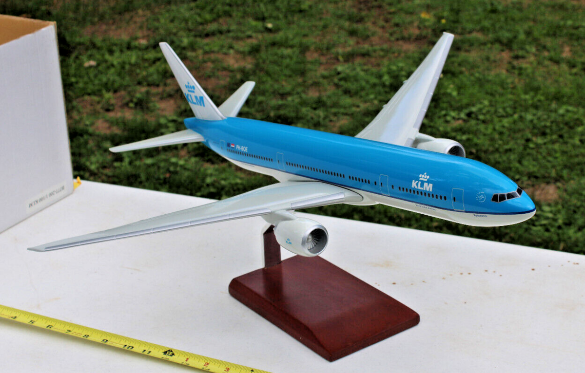 Desktop Model - Boeing 777-100 1/100 Scale - KLM Airplane - Large