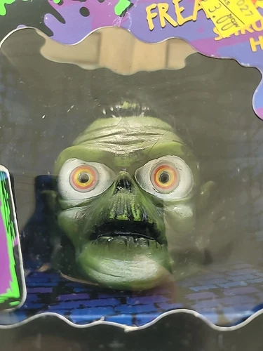 RARE Vintage Goosebumps Freaky Faces Shrunken Head 1996 Puppet New In Box Toymax