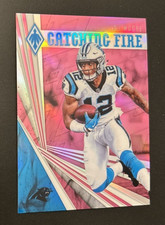 2019 Panini Phoenix Football  Catching Fire D.J. Moore #26 Pink 092/199 Panthers