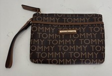 Tommy Hilfiger Women's Logo Large Phone Wristlet Wallet Clutch Bag Brown