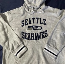 Seattle Seahawks Men  s Hoodie XL Retails for 85