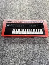 Vintage Yamaha PortaSound PSS-130 32-Key Black Synth Keyboard Box Manual Japan