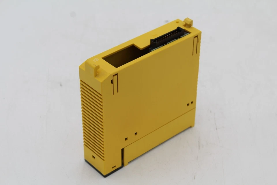 NEW Fanuc A03B-0807-C104 16-Point Input Module - Image 4 of 4