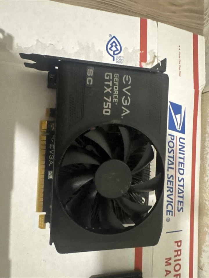 Lot Of GeForce GTX Video Cards. 750 Sc, 750 Ti, And GTX 570. Untested. For Parts - Image 3 of 4