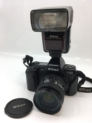 Nikon F-801 Film SLR Camera AF Nikkor 24-50mm 70-210mm Lens