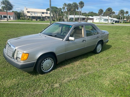 1991 Mercedes-Benz E-Class