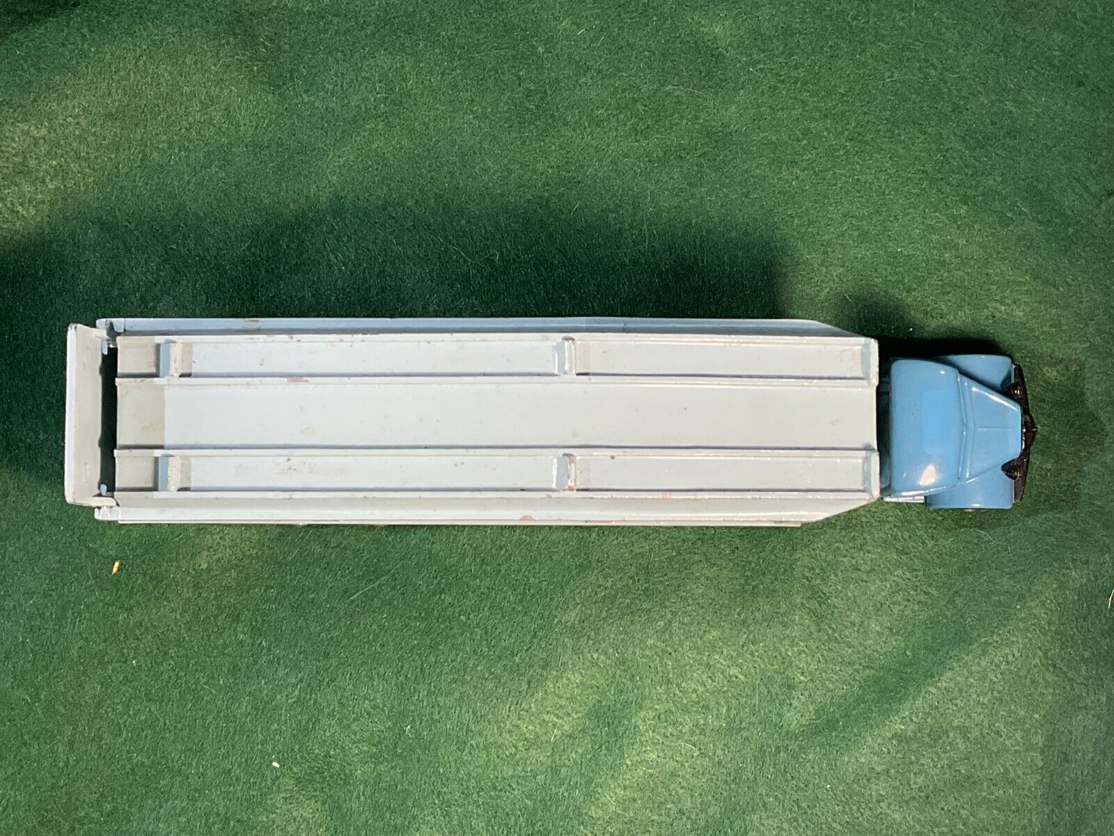 Picture 7 of 16
