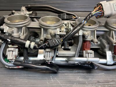 2022 Kawasaki Ninja ZX14R Throttle Bodies Fuel Injectors 2022 Kawasaki Ninja ZX14R Throttle Bodies Fuel Injectors