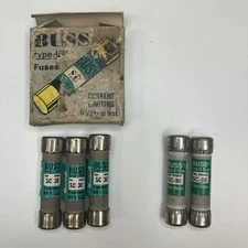 BUSSMAN BUSS CLASS G FUSE SC-30 TIME DELAY 300VAC 30 AMP LOT OF 5