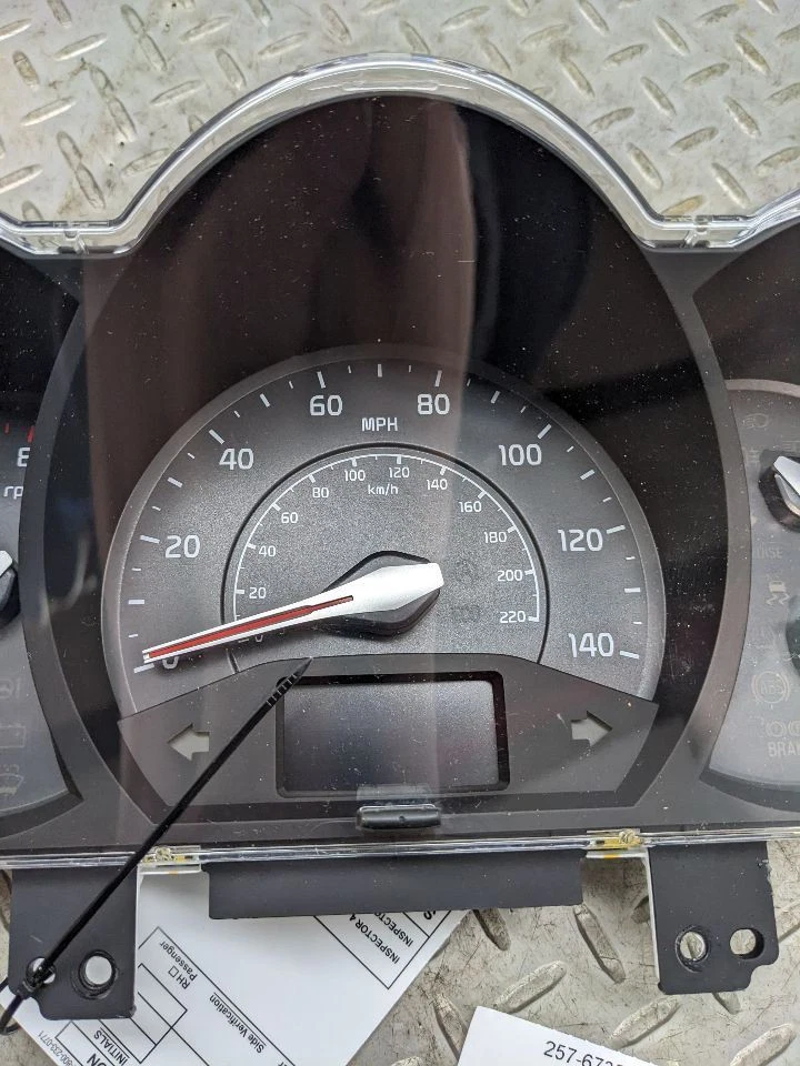 16 17 2016 2017 Kia Rio Speedometer Instrument Cluster 1063644 - Image 3 of 4