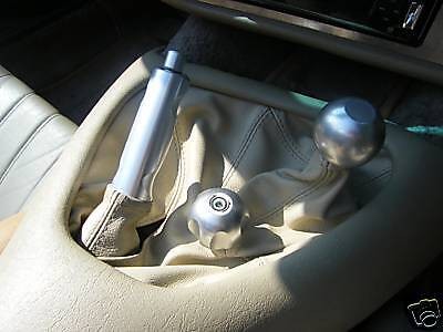 PASST ZU TVR CHIMERA MK1 MAGNOLIA LEDER ZAHNRAD HANDBREMSMANSCHETTE HERGESTELLT IN UK