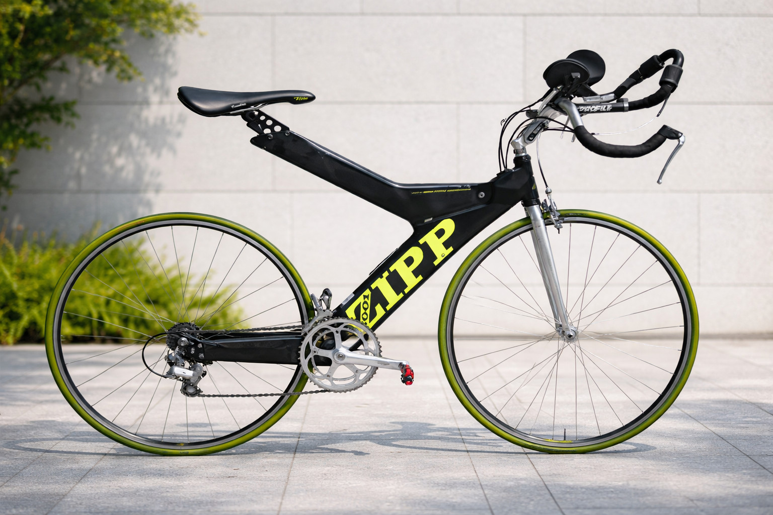 Zipp 2001 700c Carbon fiber aero bike