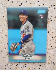 2025 Topps Stadium Club Hyeseong Kim RC Light Blue Foil #200 Los Angeles Dodgers