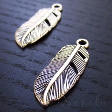 Feather Wholesale Antiqued Silver Plated Charm Pendants C5443 - 10, 20 Or 50PCs