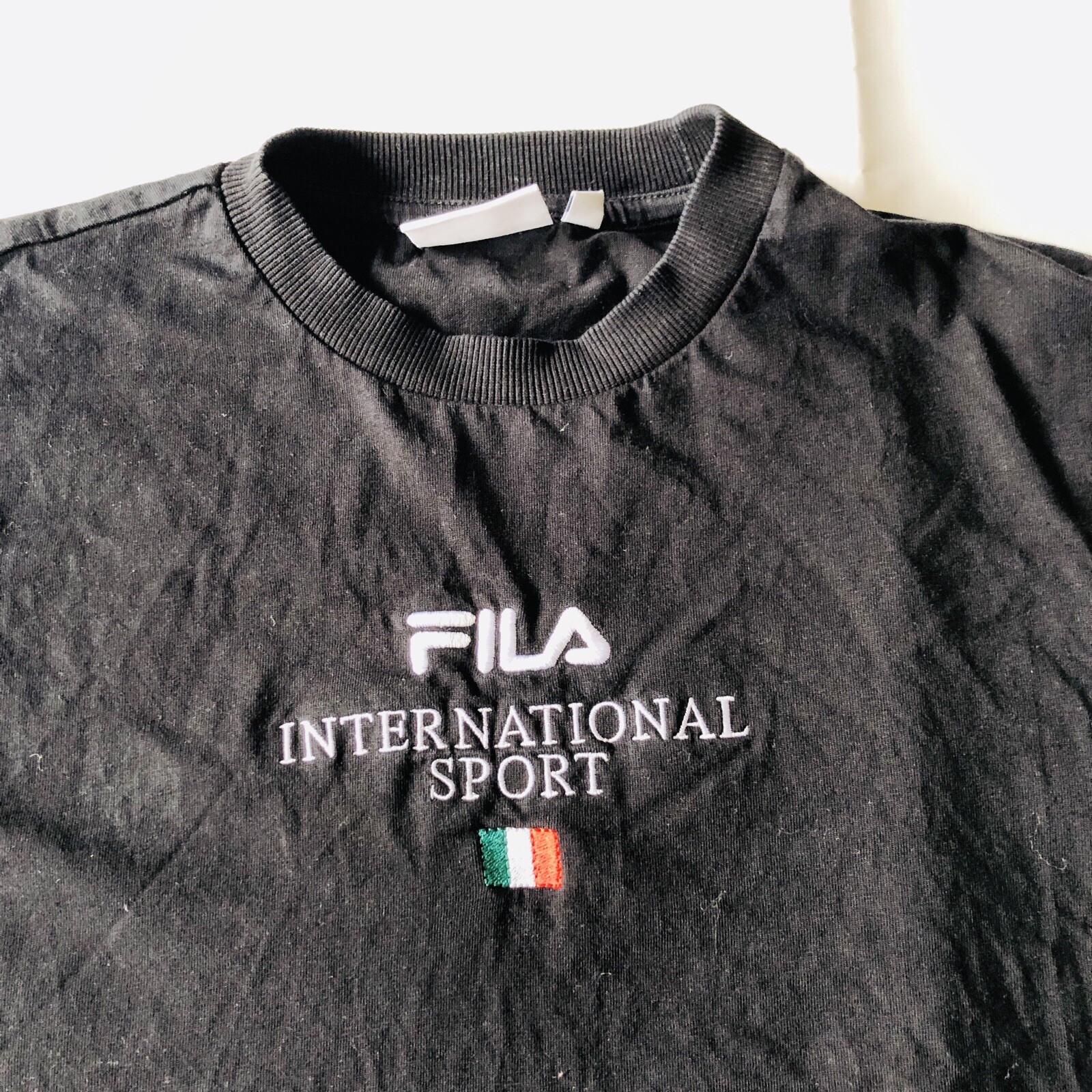 T shirt da uomo nera Fila taglia small cotone 36" pollici petto maglietta sportiva internazionale