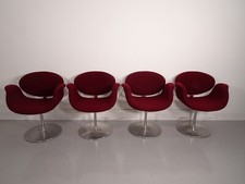 A stunning set of 4 Artifort Tulip chairs in Burgundy fabric