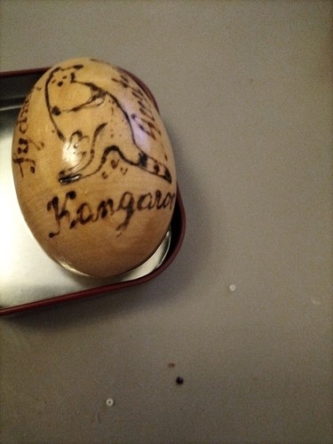 Decorative Wooden Egg Australia Sydney Kangaroo - Picture 3 of 3