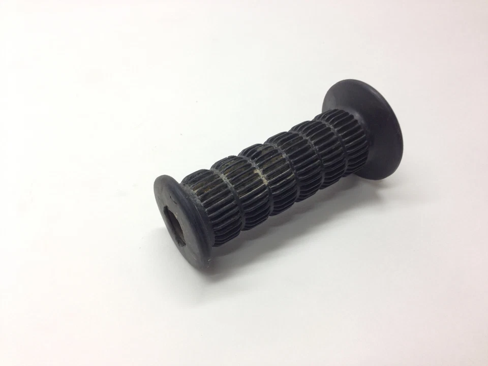 Yamaha DT100 1975 empuñadura del acelerador derecho (B33-1972) Foto 4 de 4