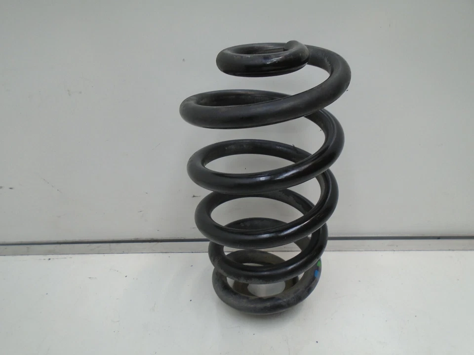 2002-2007 AUDI A4 MOLA HELICOIDAL TRASEIRA FABRICANTE DE EQUIPAMENTO ORIGINAL YD2001154 - Imagem 2 de 4