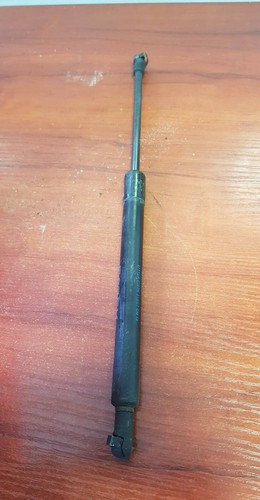 BMW E81 E82 E88 E87 2004-2012 1ER MOTORHAUBE RAM MOTORHAUBE FEDERBEIN 7118370