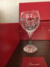 30 verres à vin blanc modèle Massena cristal de Baccarat h15 cm(prix à la pièce)