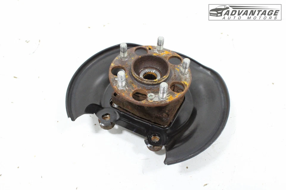 2016-2022 HONDA HR-V AWD REAR LEFT SIDE SPINDLE KNUCKLE & WHEEL HUB OEM - Image 2 of 4