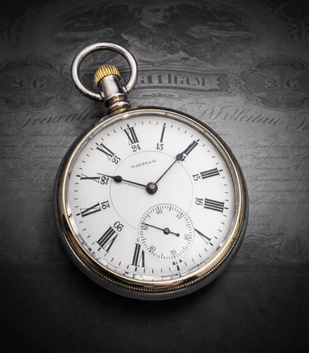 🔥Waltham Crescent St. Railroad 17J RARER vs. 21J Model 2Tone Mvmnt Pocket Watch