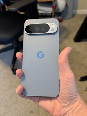Google Pixel 10 Pro XL - 512 GB - Moonstone (Unlocked) for sale