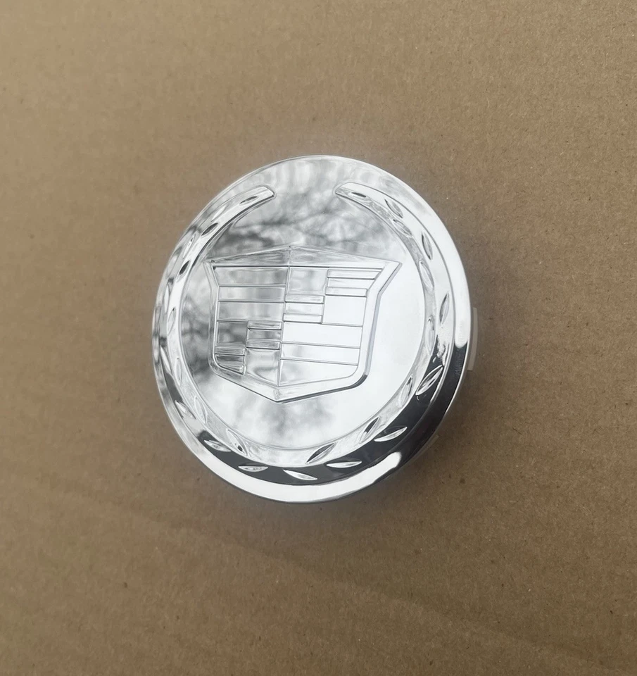 4 центральных колпака на колеса Cadillac Escalade 2007-13 83 мм с хромированным логотипом колеса 18 и 20 дюймов - Изображение 3 из 4