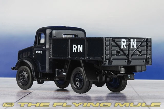 Camión Oxford Diecast 1:76 OX 1,5 toneladas Royal Navy Foto 2 de 4