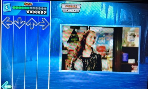 Dance Dance Revolution 1 und 2 Nintendo Wii Bundle mit Dance Pad Matte - Bild 9 von 10