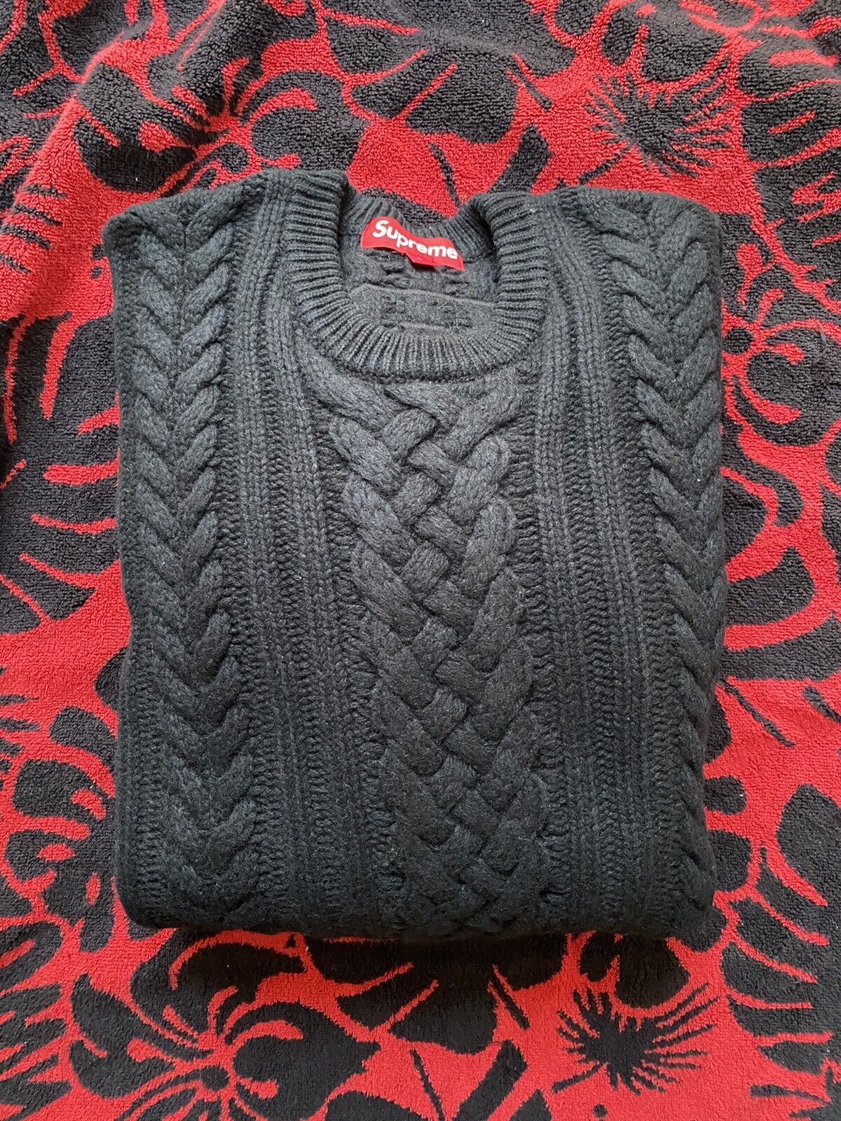 販促品製作 【M】Supreme Applique Cable Knit Sweater | www.diesel-r.com