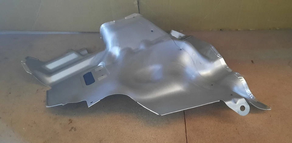 MAZDA 3 MPS BK BL TURBO FRONT HEAT SHIELD INSULATOR PANEL COVER GENUINE - Image 2 of 4