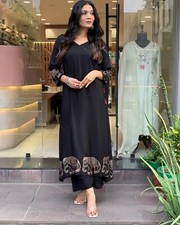 Kurti with Elephant Border Print, V-Neck, Long Sleeves, Traditional Indian Dress