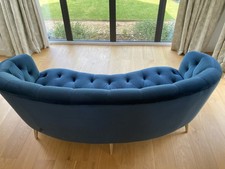 Beautiful curved maxi sofa, velvet fabric, teal colour