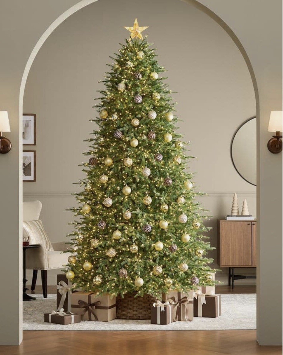 9Ft Pre-Lit LED Grand Duchess Twinkling Balsam Fir Artificial Tree