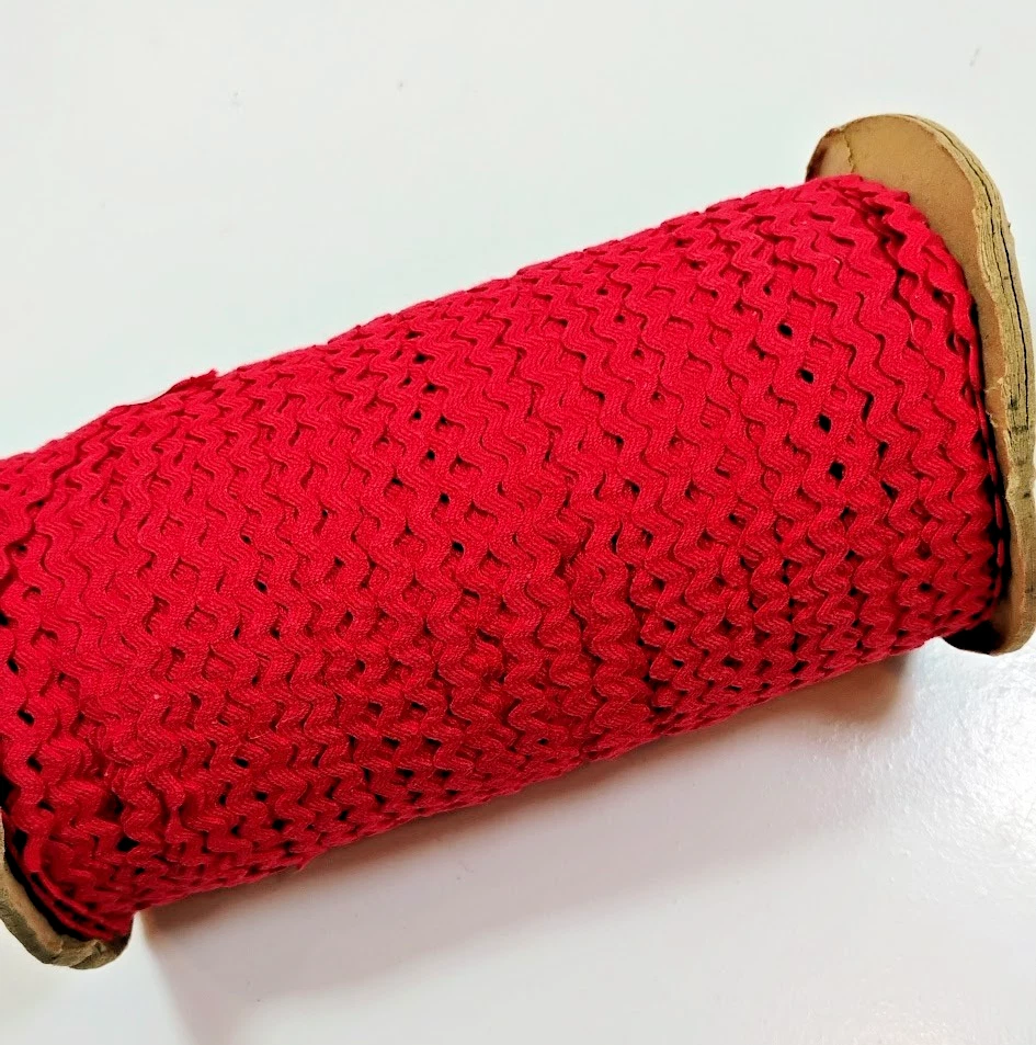 Red Tiny Rick Rack Trim Ribbon 1/4 inch wide x 20 yards Christmas B21 - Image 3 of 4