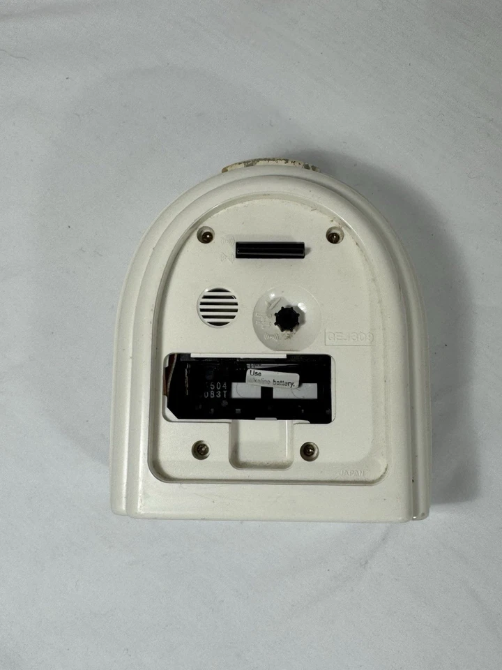 "Reloj de mesa vintage de cuarzo blanco Seiko QEJ309 - 4"" de alto - sin alimentación - como está" Foto 2 de 4