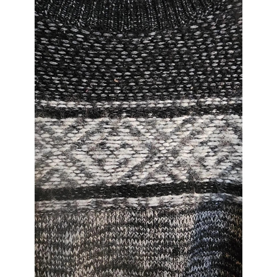 Свитер для мальчиков Gap 2015 шерстяная смесь размер M - Изображение 2 из 4